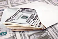 PLN nieco słabszy na bazie podbicia wyceny USD