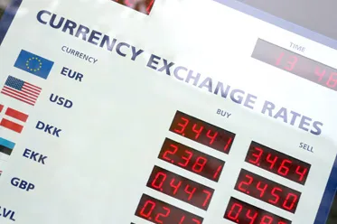 Cofnięcie na dolarze, pomimo oczekiwań wobec Chin