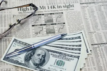 Wall Street wciąż wysoko, Europa próbuje nadrobić zaległości