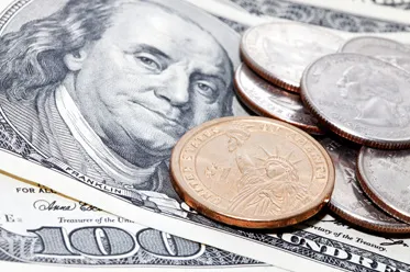 Złoty pozostawał silny w czwartek