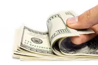 Słabe dane z USA, dolar traci. Podwyżki nie będzie?