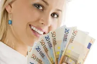 Mocne wahania dolara po publikacji protokołu FED