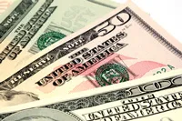 Nowe minima na eurodolarze