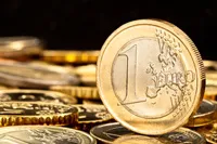 Rośnie niepewność, złoty w odwrocie