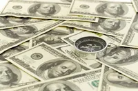 Złoty konsoliduje w oczekiwaniu na odczyty fundamentalne